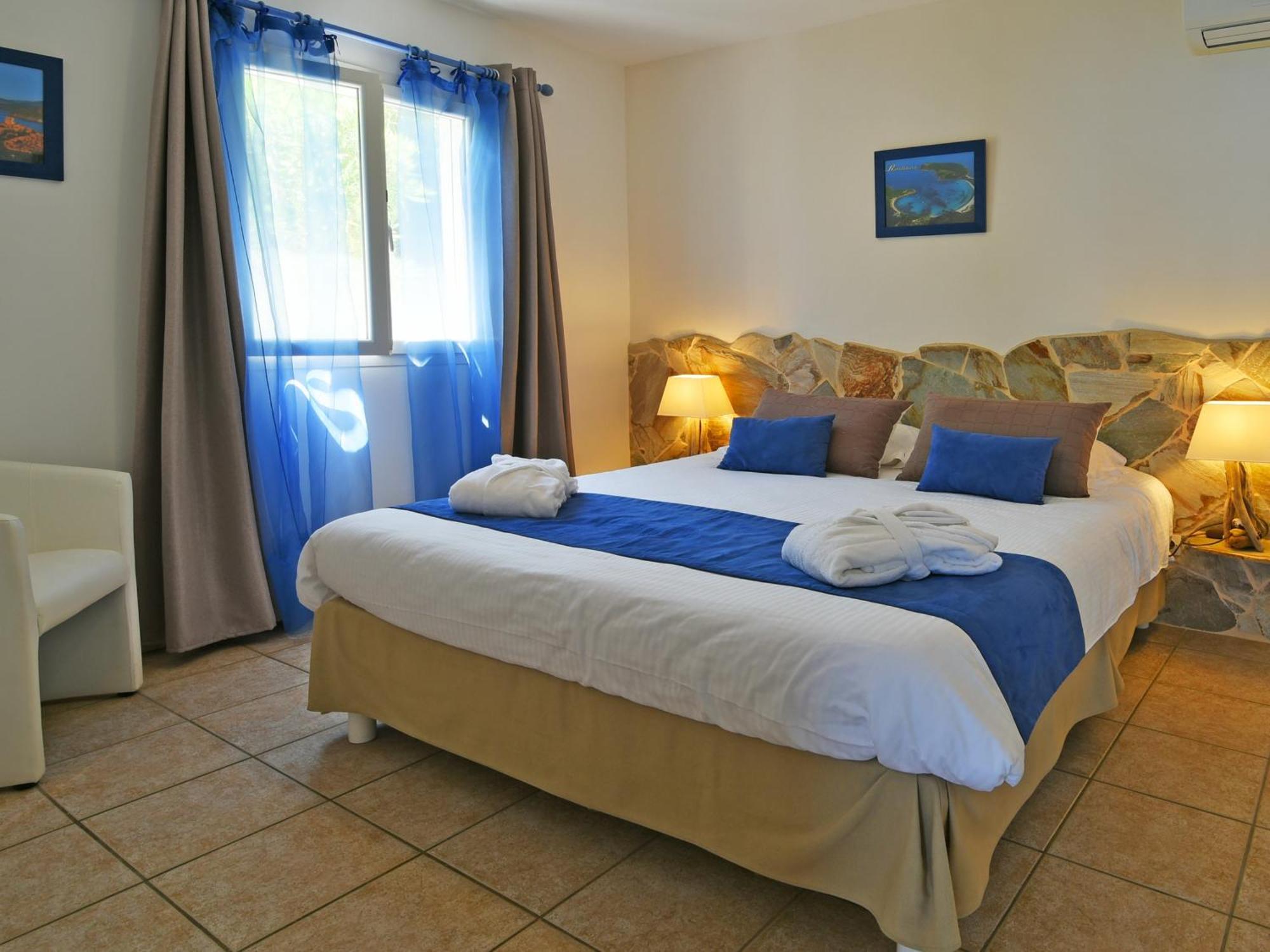 La Cote Bleue Villa Sainte-Lucie de Porto-Vecchio Oda fotoğraf